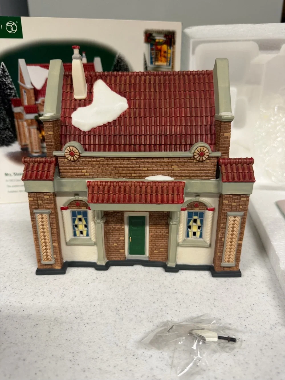 Dept. 56 #58917 MRS. STOVERS BUNGALOW CANDIES 3-D Scene Original Box Retired